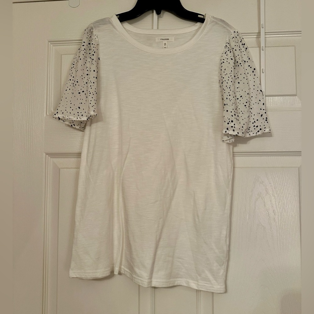 White Women's Top with Patterned Sleeves